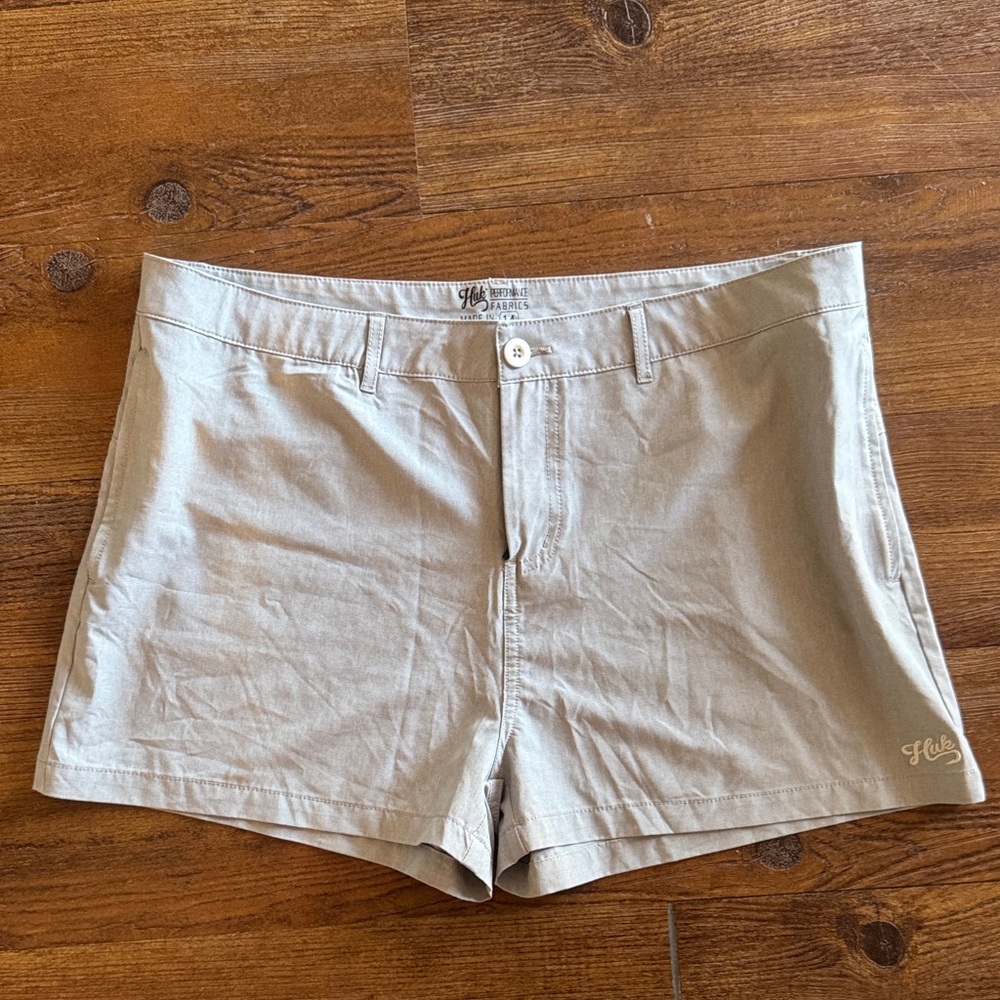 HUK • Women’s Drifter Fishing Performance Quick Drying Shorts Size 14 XL